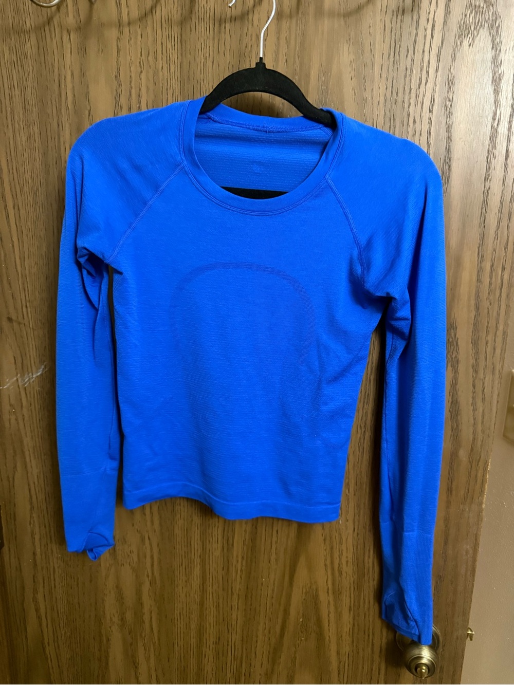 lululemon athletica Women’s Long Sleeve Crew Top - Royal Blue